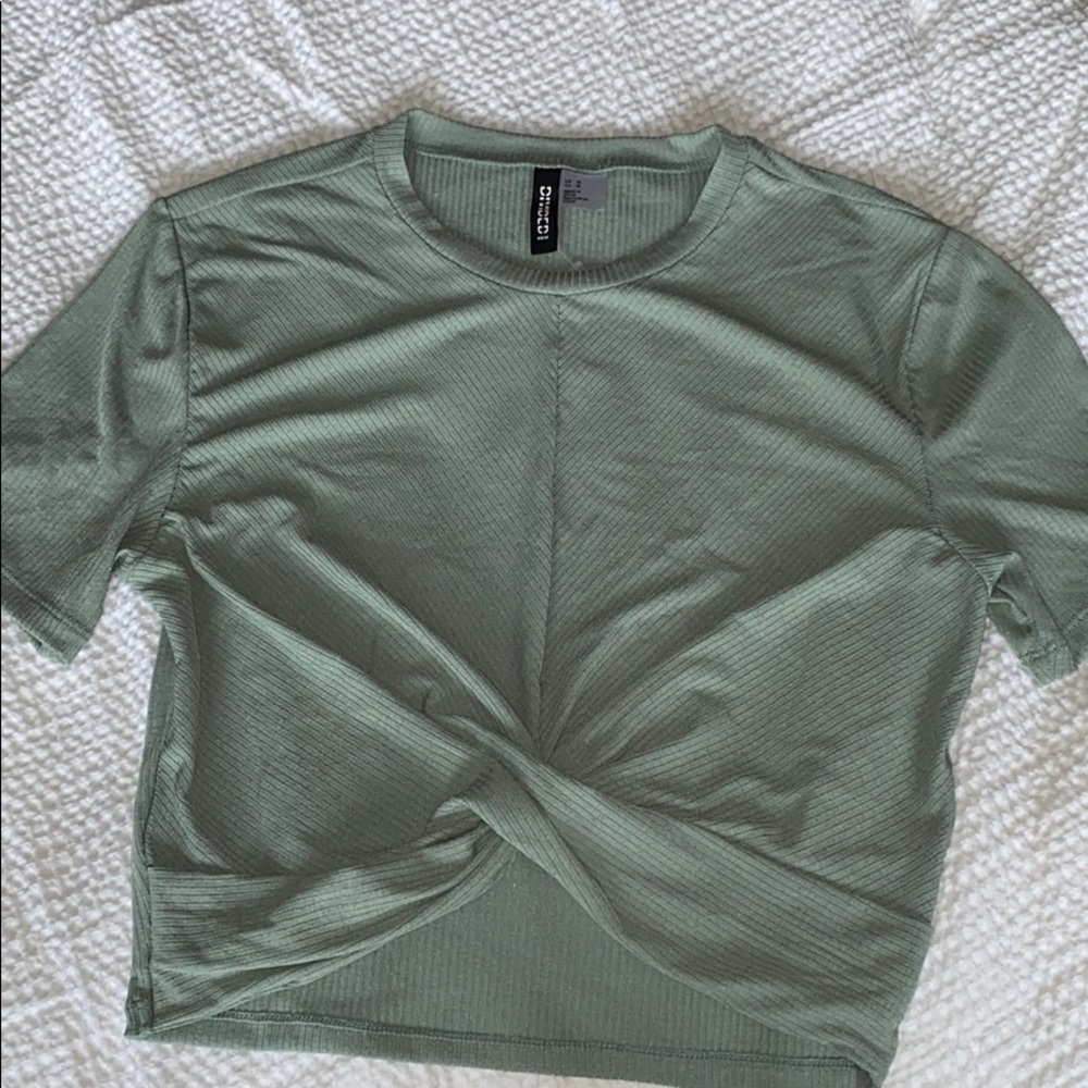 H&M Cropped Shirt
